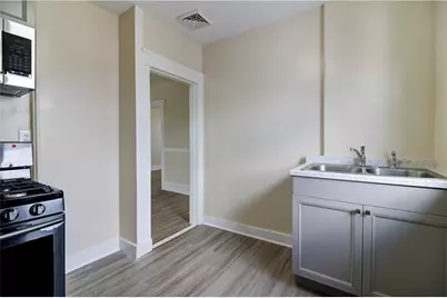 28 Magnolia Street, Pawtucket, RI 02860 - Photo 6