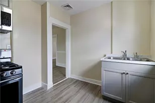 28 Magnolia St, Pawtucket, RI 02860 - Photo 6
