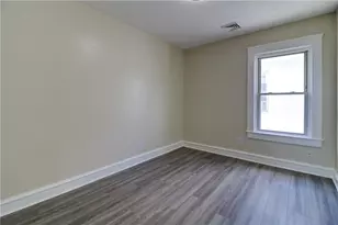 28 Magnolia St, Pawtucket, RI 02860 - Photo 10
