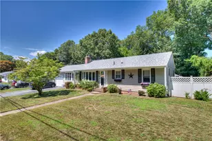 51 Enfield Dr, West Warwick, RI 02893 - Photo 36