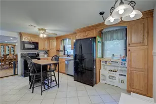 51 Enfield Dr, West Warwick, RI 02893 - Photo 10