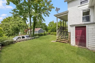 21 Bluff Avenue, Tiverton, RI 02878 - Photo 28
