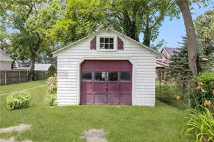 21 Bluff Ave, Tiverton, RI 02878 - Photo 38