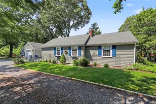 75 Prince's Hill Ave, Barrington, RI 02806 - Photo 4