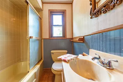 10 Elmhurst Street, Warwick, RI 02889 - Photo 20