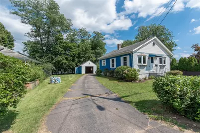 10 Elmhurst Street, Warwick, RI 02889 - Photo 2