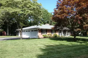 132 Timberline Rd, Warwick, RI 02886 - Photo 4