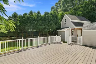 31 Coolidge Ave, Woonsocket, RI 02895 - Photo 30
