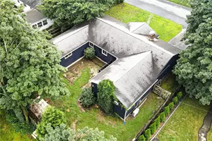 123 Lockhaven Rd, Warwick, RI 02889 - Photo 6