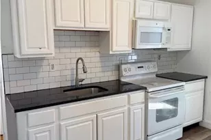 332 Academy Ave, Providence, RI 02908 - Photo 1