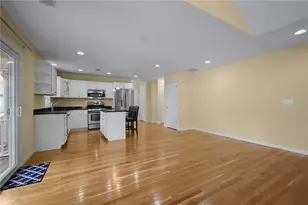 500 Mendon Rd, Cumberland, RI 02864 - Photo 8