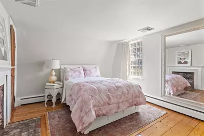 35 Second Street, Newport, RI 02840 - Photo 24