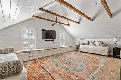 35 Second Street, Newport, RI 02840 - Photo 32