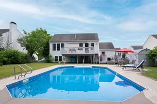 32 Tum-A-Lum Cir, Westerly, RI 02891 - Photo 2