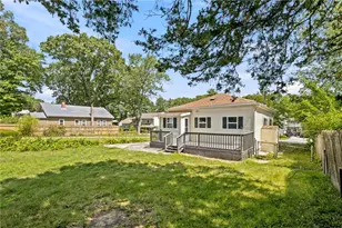 45 Milton Rd, Warwick, RI 02888 - Photo 20