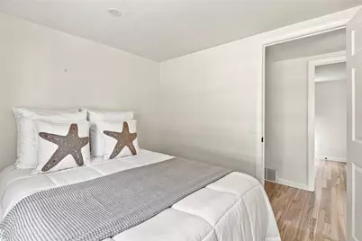 45 Milton Road, Warwick, RI 02888 - Photo 14