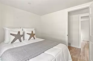 45 Milton Rd, Warwick, RI 02888 - Photo 14