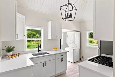 45 Milton Road, Warwick, RI 02888 - Photo 8