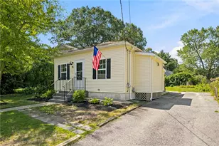 45 Milton Rd, Warwick, RI 02888 - Photo 24
