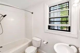89 Oak St, Providence, RI 02909 - Photo 12