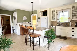 65 Summit Ave, West Warwick, RI 02893 - Photo 4