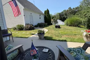 65 Summit Ave, West Warwick, RI 02893 - Photo 34
