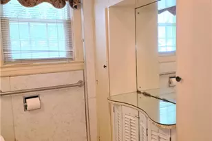 44 Betsey Williams Dr, Cranston, RI 02905 - Photo 12