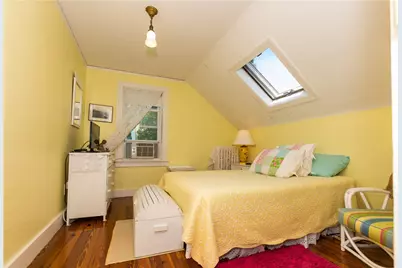 18 Lucas Avenue, Newport, RI 02840 - Photo 14