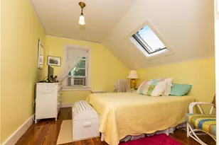 18 Lucas Ave, Newport, RI 02840 - Photo 14