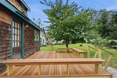 84 Narragansett Street, North Kingstown, RI 02852 - Photo 6