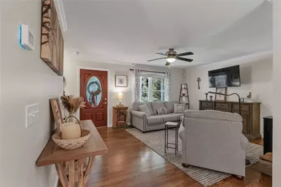 18 Country Hill Lane, Smithfield, RI 02917 - Photo 10