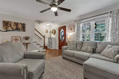 18 Country Hill Lane, Smithfield, RI 02917 - Photo 14