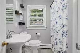 77 Harper Ave, Cranston, RI 02910 - Photo 16