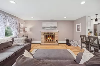 77 Harper Avenue, Cranston, RI 02910 - Photo 8