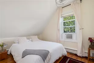 203 Power St, Providence, RI 02906 - Photo 28