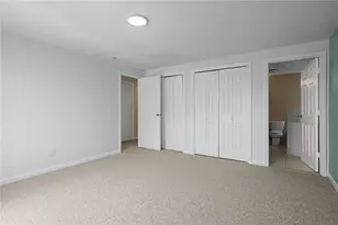 18 Pond Ct, North Providence, RI 02904 - Photo 16