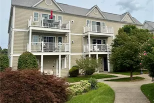 679 Metacom Ave, Bristol, RI 02809 - Photo 18