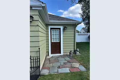 680 Pontiac Avenue, Cranston, RI 02910 - Photo 4