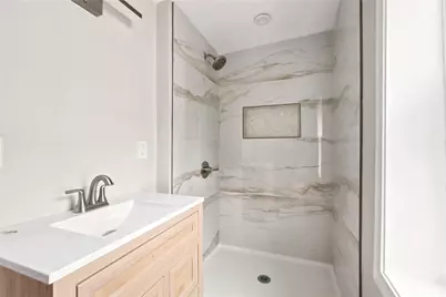 65 New London Avenue, Warwick, RI 02886 - Photo 18