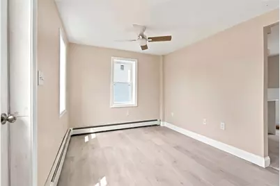 65 New London Avenue, Warwick, RI 02886 - Photo 4