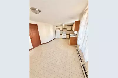 1014 Park Avenue #2, Woonsocket, RI 02895 - Photo 4
