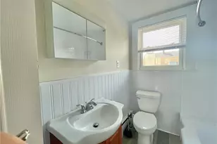 460 Morris Ave, Providence, RI 02906 - Photo 14