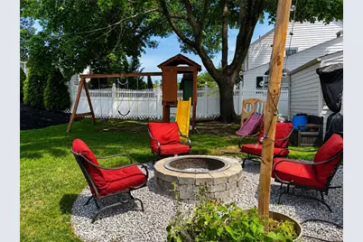 97 Fairfield Road, Cranston, RI 02910 - Photo 26