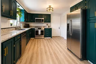97 Fairfield Rd, Cranston, RI 02910 - Photo 6