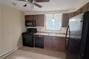 60 Bethel St, Cranston, RI 02920 - Photo 14