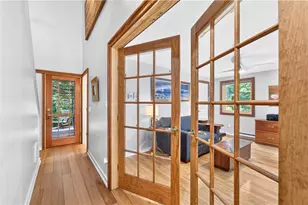 280 Shannock Rd, South Kingstown, RI 02879 - Photo 12