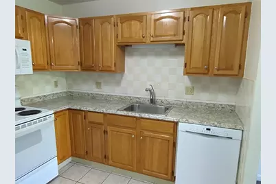 196 Old River Road #5D, Lincoln, RI 02865 - Photo 4