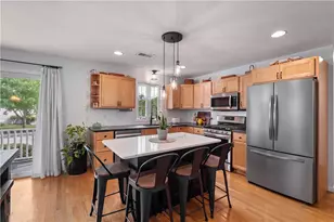 500 Mendon Rd, Cumberland, RI 02864 - Photo 4