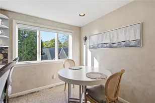 400 Meshanticut Valley Pkwy, Cranston, RI 02920 - Photo 18