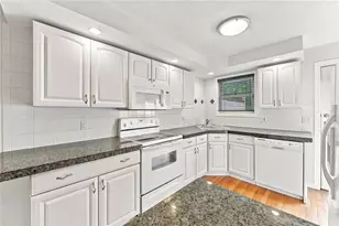 3399 Post Rd, Warwick, RI 02886 - Photo 12